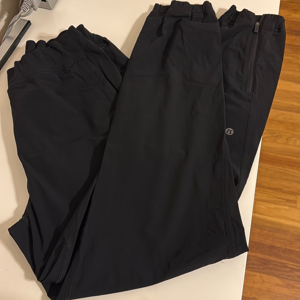 LULULEMON / joggers / Size 6